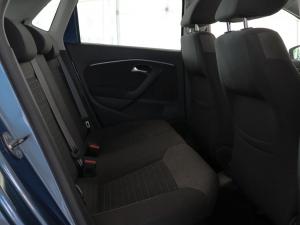 Volkswagen Polo hatch 1.2TSI Comfortline - Image 18