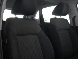 Volkswagen Polo hatch 1.2TSI Comfortline - Image 20