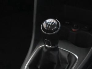 Volkswagen Polo hatch 1.2TSI Comfortline - Image 22