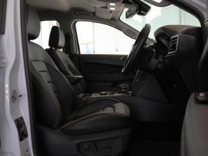Volkswagen Amarok 3.0TDI V6 double cab Style 4Motion - Image 17