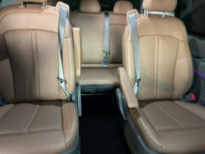 Hyundai Staria 2.2D Luxury - Image 16