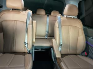 Hyundai Staria 2.2D Luxury - Image 5