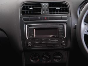Volkswagen Polo Vivo hatch 1.4 Comfortline - Image 13