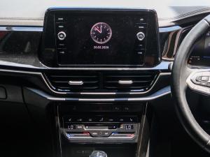 Volkswagen T-Roc 2.0TSI 4Motion R-Line - Image 14
