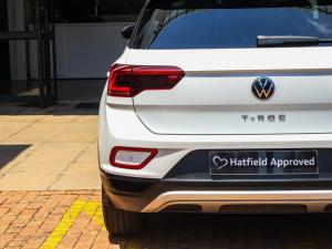 Volkswagen T-Roc 2.0TSI 4Motion R-Line - Image 17