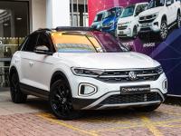 Thumbnail Volkswagen T-Roc 2.0TSI 4Motion R-Line