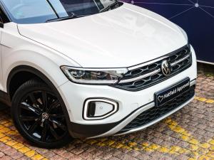 Volkswagen T-Roc 2.0TSI 4Motion R-Line - Image 3