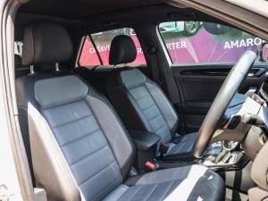 Volkswagen T-Roc 2.0TSI 4Motion R-Line - Image 8