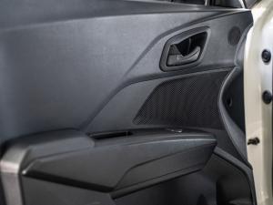 Mahindra XUV300 1.2T W4 SE - Image 31
