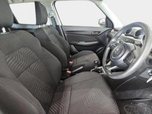 Suzuki Swift 1.2 GL manual - Image 17