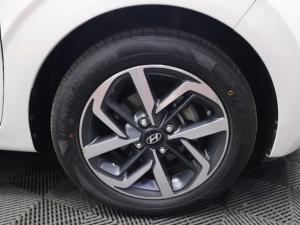 Hyundai Grand i10 1.2 Fluid hatch auto - Image 13