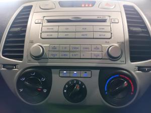 Hyundai i20 1.4 GL auto - Image 13