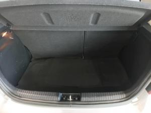 Hyundai i20 1.4 GL auto - Image 15