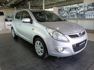 Hyundai i20 1.4 GL auto - Image 1