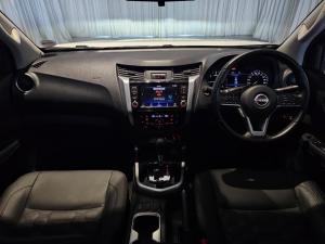 Nissan Navara 2.5DDTi double cab LE Plus 4x4 - Image 15