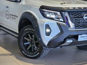 Nissan Navara 2.5DDTi double cab LE Plus 4x4 - Image 3