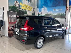 Toyota Rumion 1.5 S - Image 5