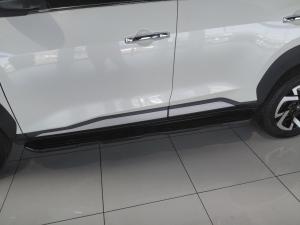 Nissan Magnite 1.0 Turbo Acenta Plus auto - Image 12