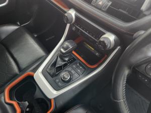 Toyota RAV4 2.0 GX-R AWD - Image 10