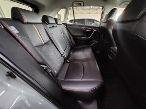 Toyota RAV4 2.0 GX-R AWD - Image 13