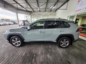 Toyota RAV4 2.0 GX-R AWD - Image 16