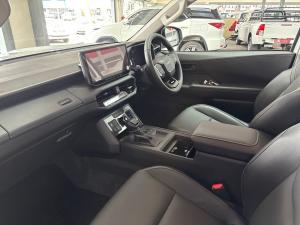 Toyota Hilux 2.8GD-6 Xtra cab Raider X 4x4 - Image 7