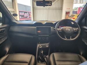 Nissan Magnite 1.0 Turbo Acenta Kuro manual - Image 6