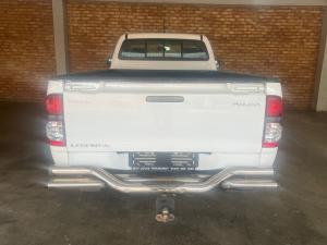 Toyota Hilux 2.7 Raider Legend 45 - Image 5