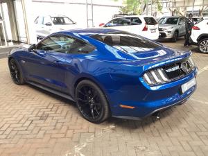 Ford Mustang 5.0 GT fastback auto - Image 21