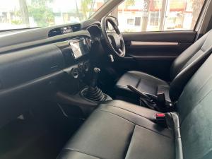 Toyota Hilux 2.4GD single cab S (aircon) - Image 7