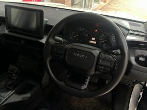 Toyota Hilux 2.8GD-6 double cab SRX - Image 8