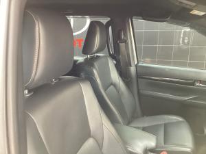 Toyota Hilux 2.8GD-6 double cab Legend 50 auto - Image 17