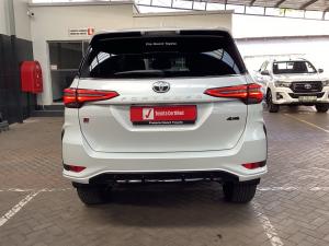 Toyota Fortuner 2.8GD-6 4x4 GR-Sport - Image 5