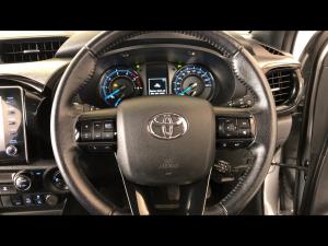Toyota Hilux 2.8GD-6 double cab 4x4 Legend RS manual - Image 8