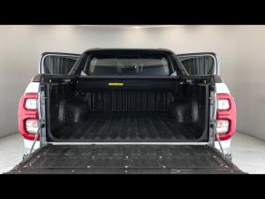 Toyota Hilux 2.8GD-6 double cab 4x4 Legend RS manual - Image 13