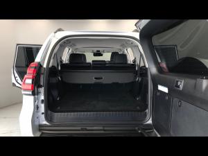 Toyota Land Cruiser Prado 2.8GD VX-L - Image 13