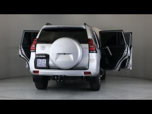 Toyota Land Cruiser Prado 2.8GD VX-L - Image 24