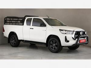 Toyota Hilux 2.4GD-6 Xtra cab Raider manual - Image 1