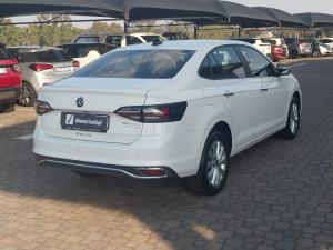 Volkswagen Polo sedan 1.6 Life - Image 2