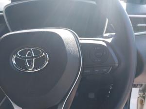 Toyota Corolla Cross 1.8 HEV XS - Image 10