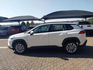 Toyota Corolla Cross 1.8 HEV XS - Image 24