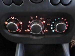 Nissan NP200 1.6i safety pack (aircon) - Image 13