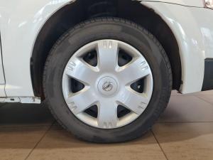 Nissan NP200 1.6i safety pack (aircon) - Image 16