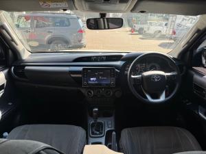 Toyota Hilux 2.4GD-6 Xtra cab Raider auto - Image 6