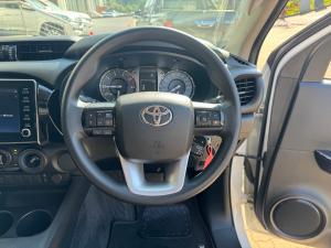 Toyota Hilux 2.4GD-6 Xtra cab Raider auto - Image 8