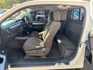 Toyota Hilux 2.4GD-6 Xtra cab Raider auto - Image 17