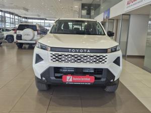 Toyota Hilux 2.8 GD-6 RB SRX 4X4 automaticD/C - Image 4
