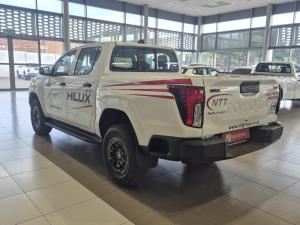 Toyota Hilux 2.8 GD-6 RB SRX 4X4 automaticD/C - Image 9