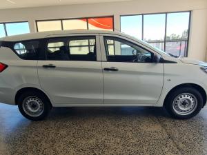 Suzuki Ertiga 1.5 GA - Image 3