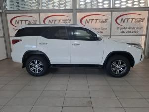 Toyota Fortuner 2.4GD-6 Raised Body automatic - Image 3